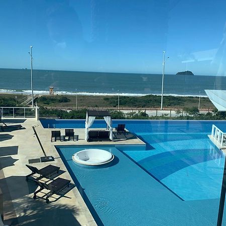 Bali Beach Home Club Rogga Beira Mar - Balneario ปิซาร์รัส ภายนอก รูปภาพ